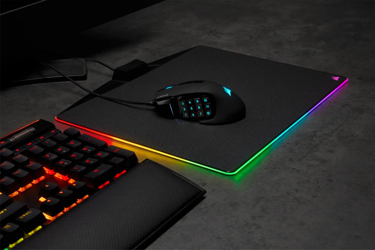 Corsair SCIMITAR ELITE RGB Optical MOBA/MMO Gaming Mouse; 18;000 DP; Black - Image 5