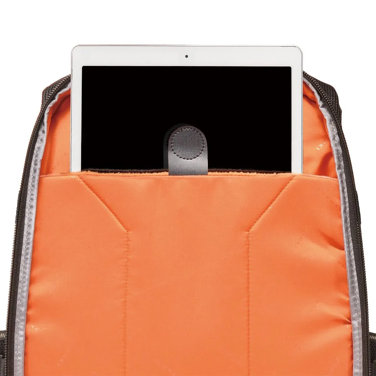 EVERKI EKP133B CONCEPT 2 17.3'' LAPTOP BACKPACK - Image 17